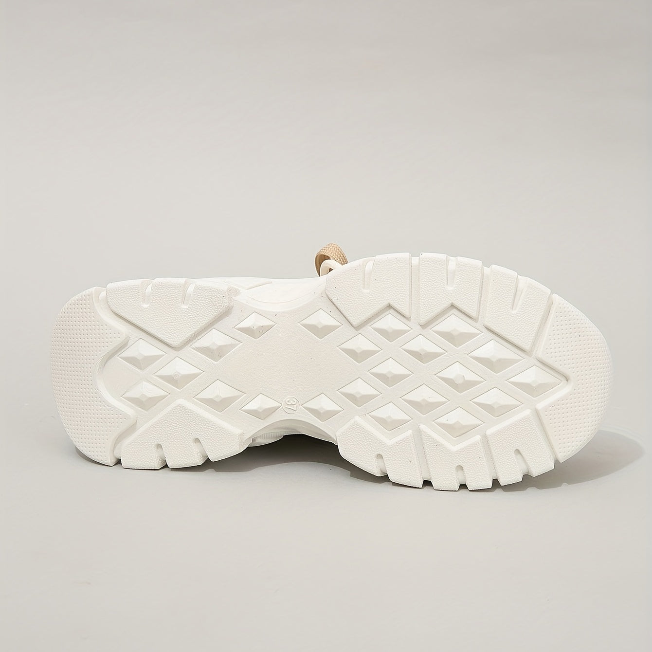 Thick-Soled Height-Increasing Chunky Sneakers