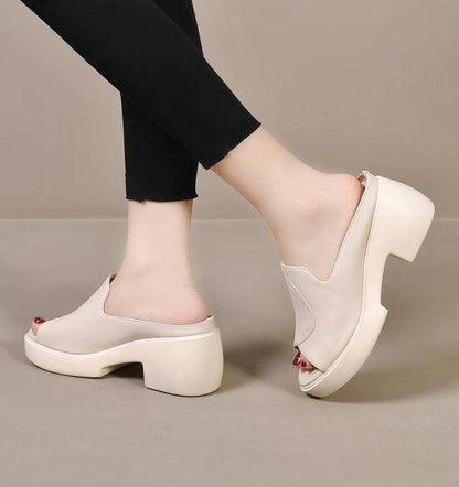Supportive stylish orthopedic summer footwear