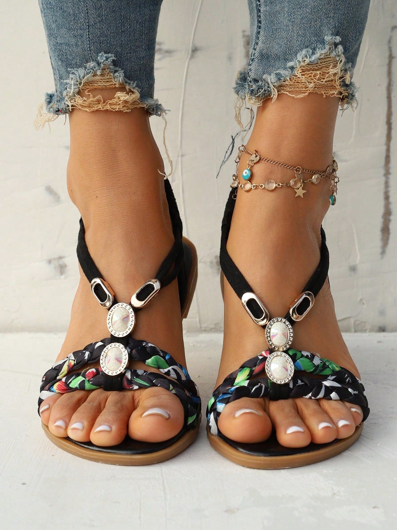 Flat Round Toe Sandals for Women