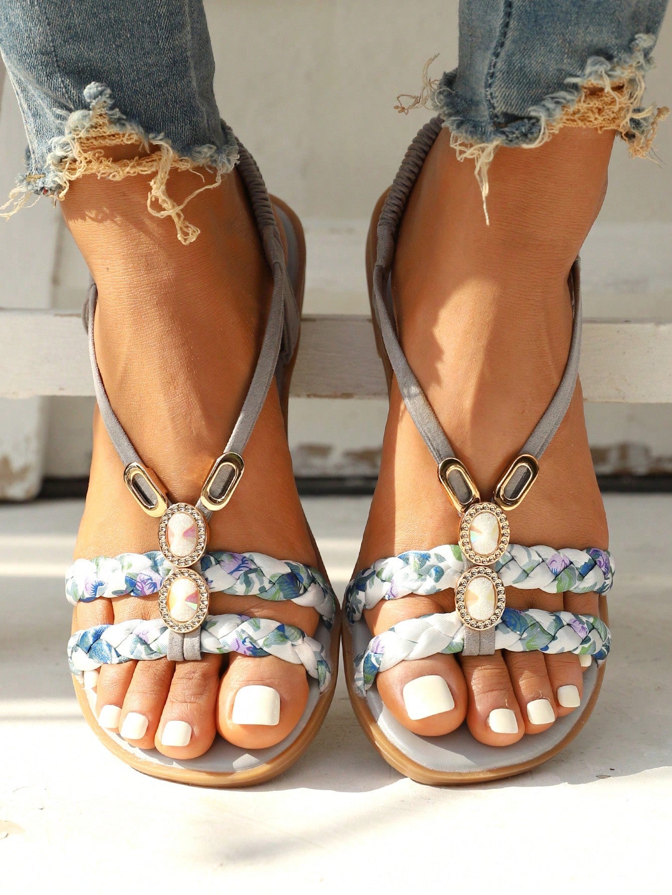 Flat Round Toe Sandals for Women