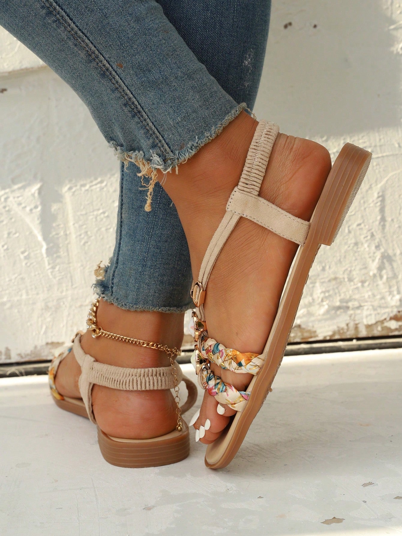 Flat Round Toe Sandals for Women