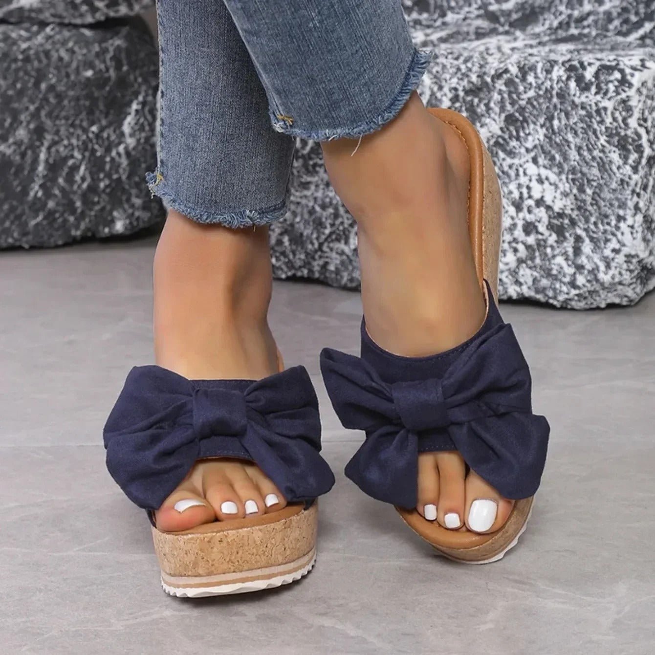 Supportive and fashionable orthopedic summer Heels