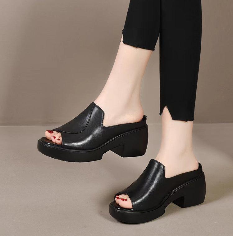 Supportive stylish orthopedic summer footwear