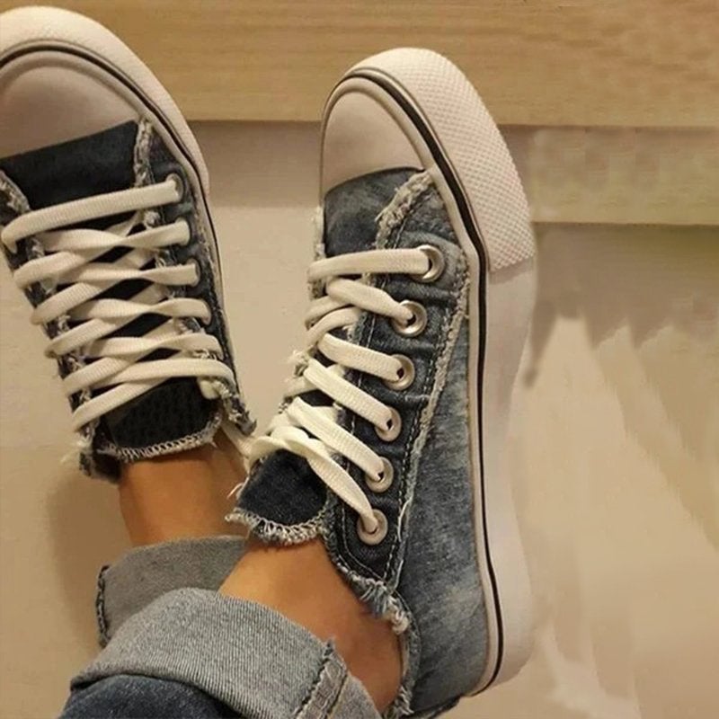 Canvas shoes for women