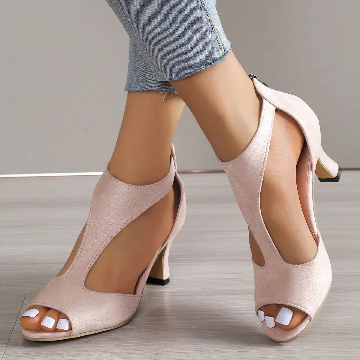Tailored supportive orthopedic summer Heels
