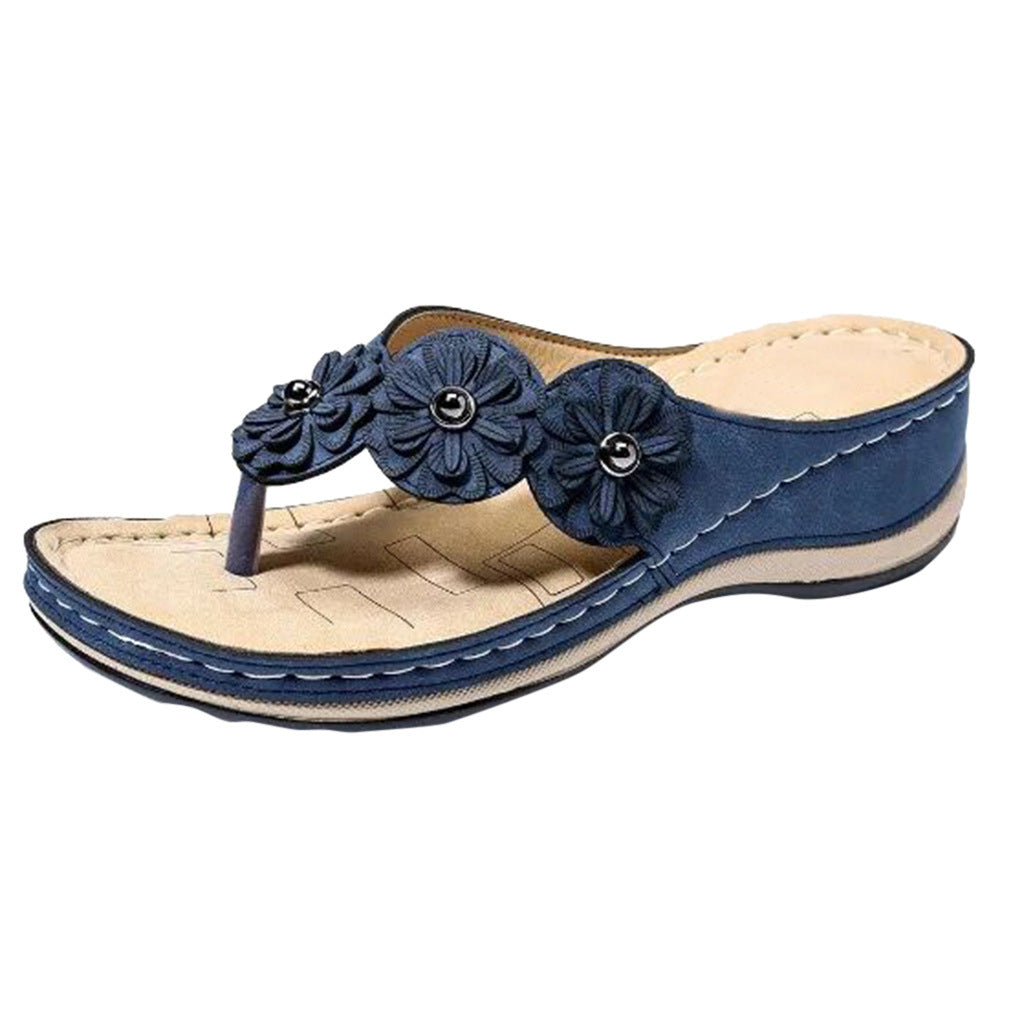 Fashionable and supportive orthopedic summer footwear