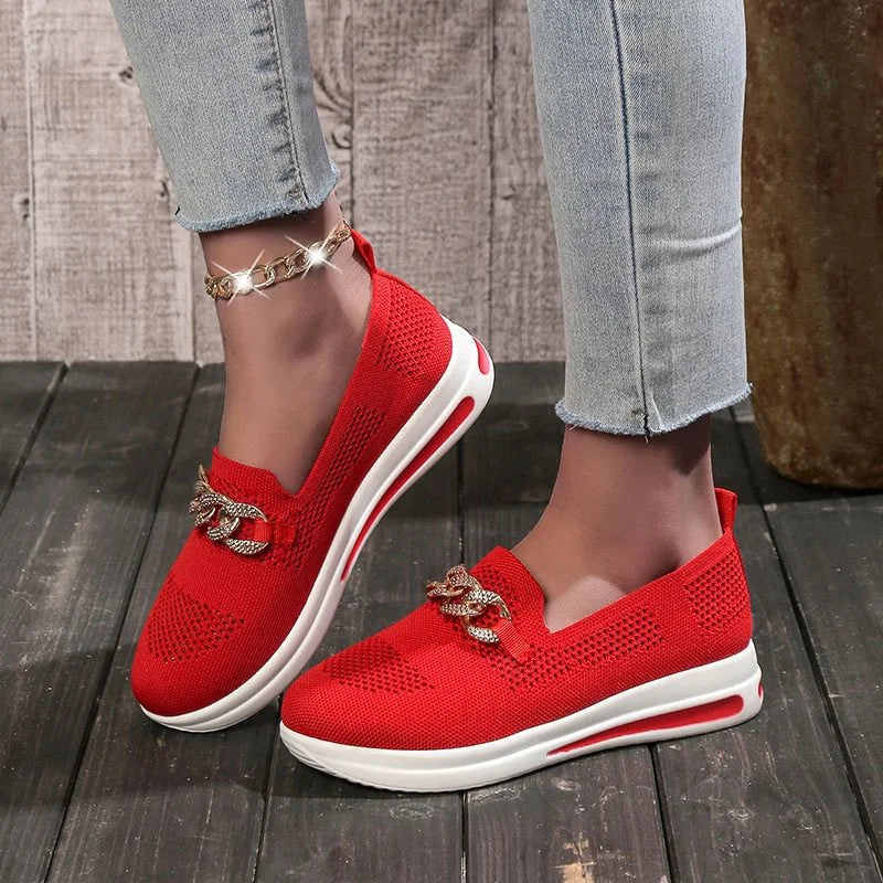 Women Chain Decor Breathable Sneakers