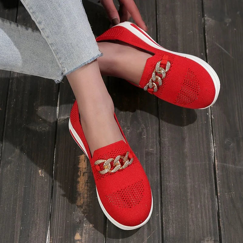 Women Chain Decor Breathable Sneakers