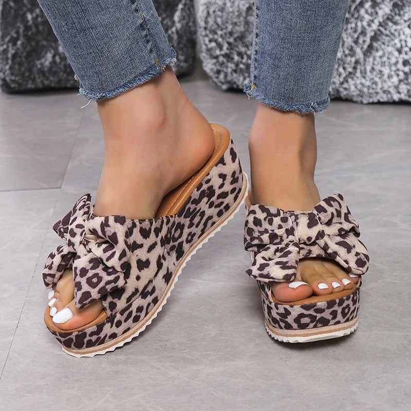 Supportive and fashionable orthopedic summer Heels