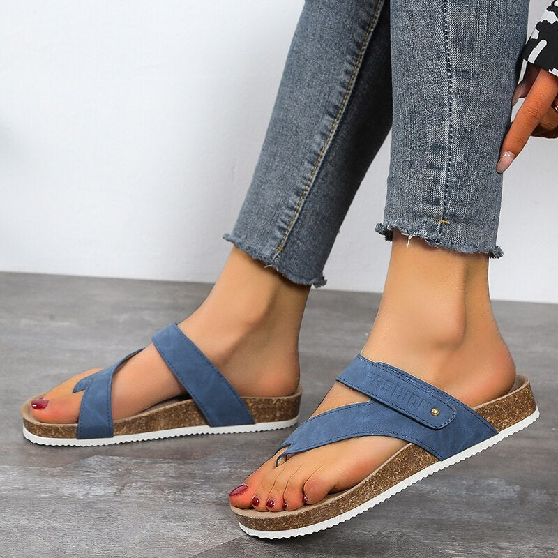 Modern and airy sandals