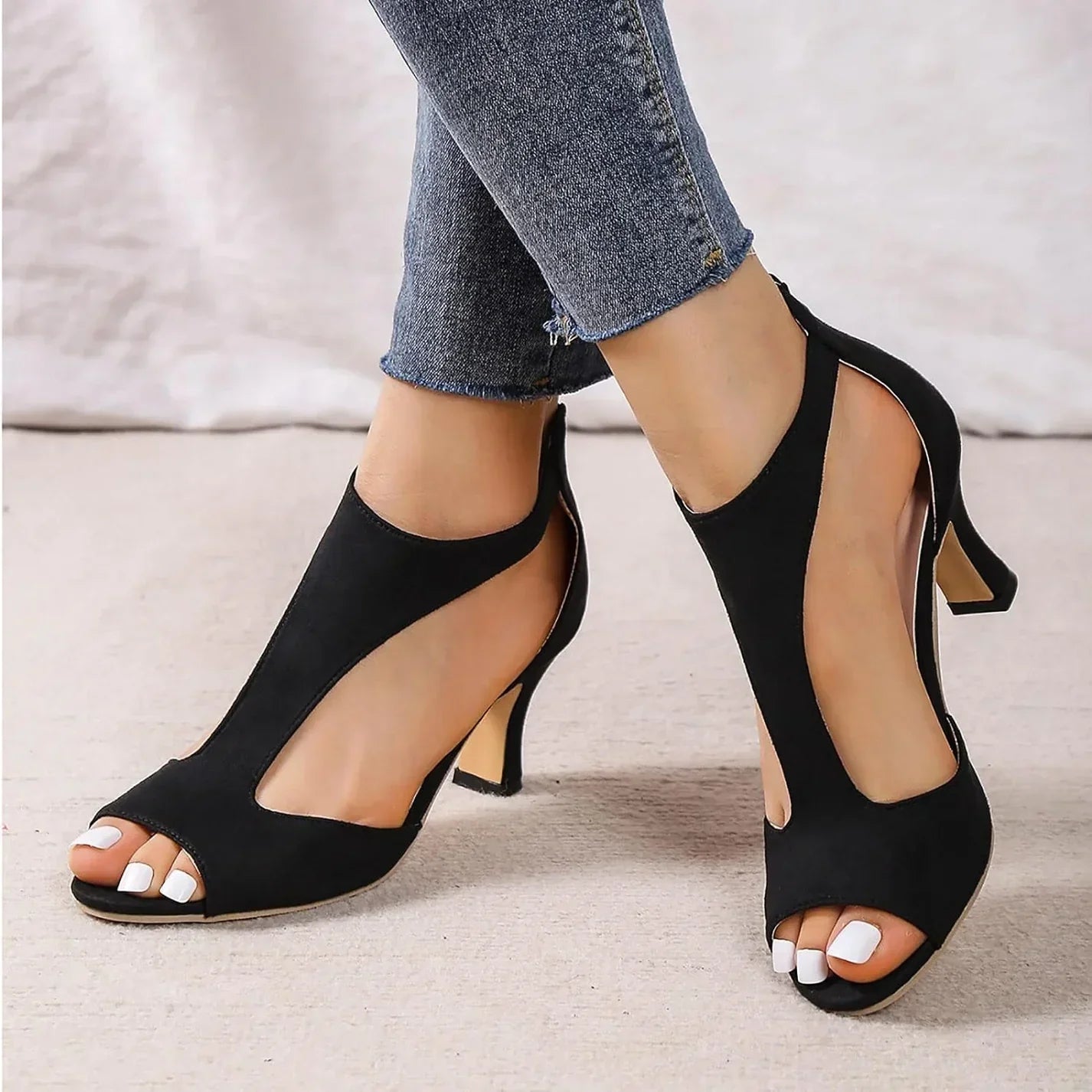 Tailored supportive orthopedic summer Heels