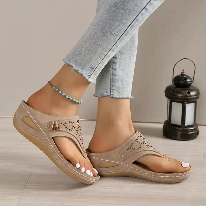 Premium synthetic leather sandals with foot support, orthopaedic for women