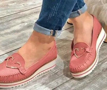 Slim and breezy Sneakers