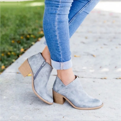 Comfortable and fashionable orthopedic Shoes