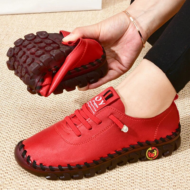 Women's leather soft bottom orthopaedic flat shoes