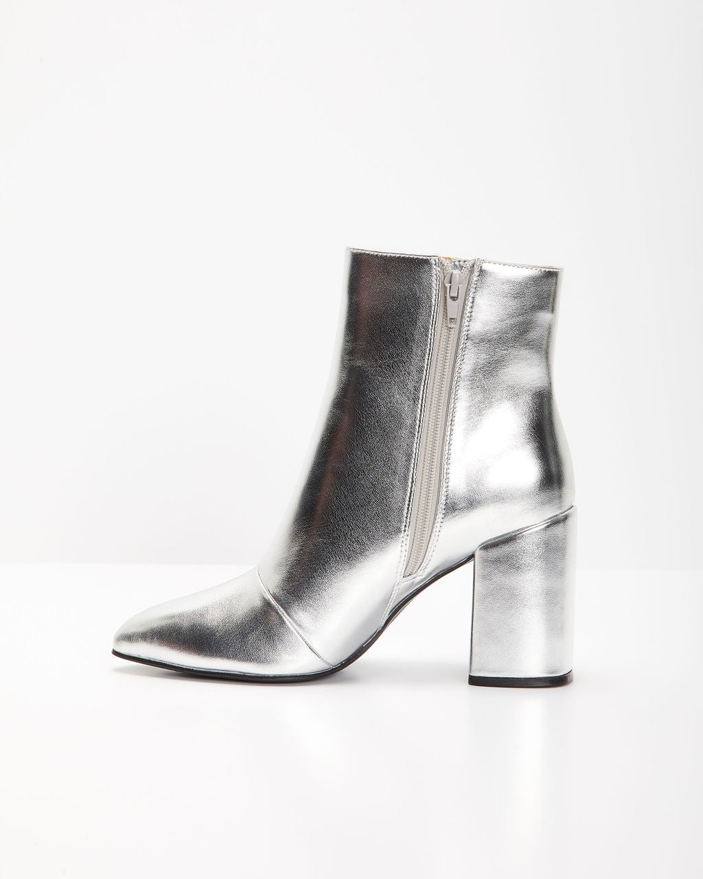 Durable and supportive orthopedic summer Heels