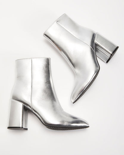 Durable and supportive orthopedic summer Heels