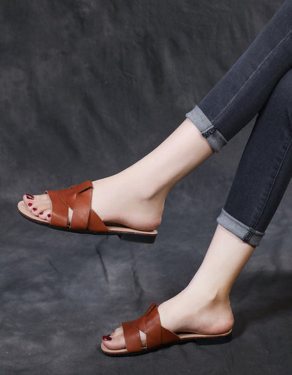 Flexible chic sandals