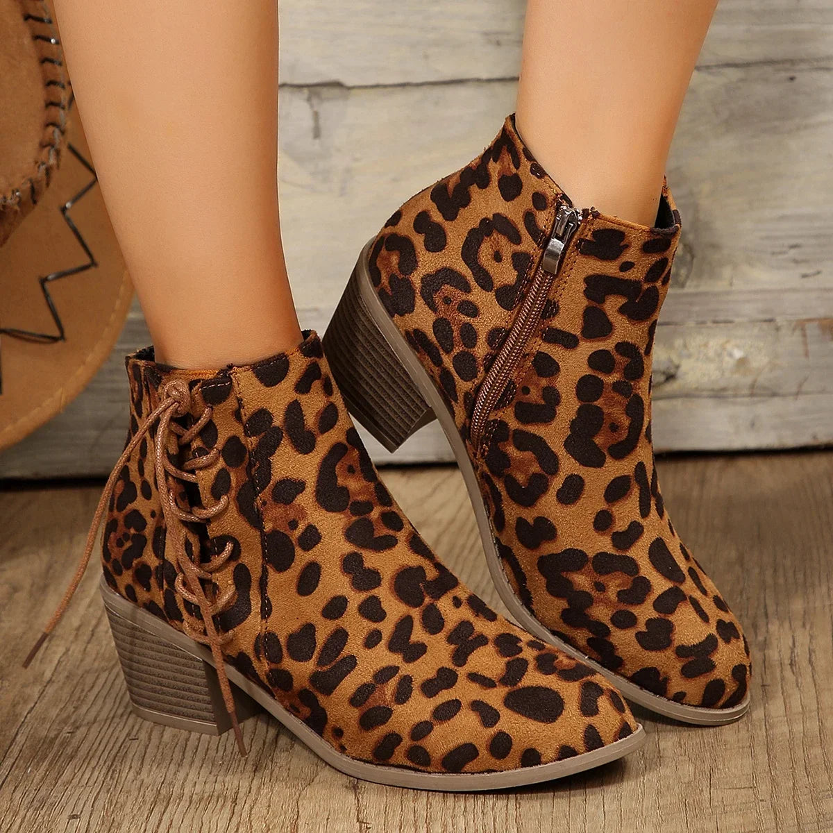 Timeless and supportive orthopedic Shoes