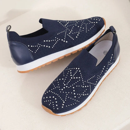 Relaxed and supportive orthopedic Flats