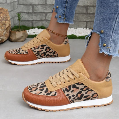 Casual and supportive orthopedic Shoes
