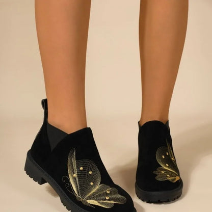 Trendy and supportive orthopedic Shoes 