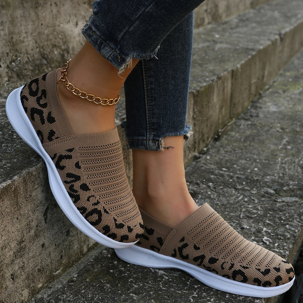 Comfortable and versatile orthopedic Shoes