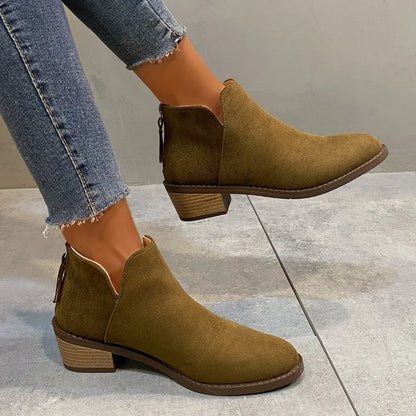 Comfortable and versatile orthopedic Boots