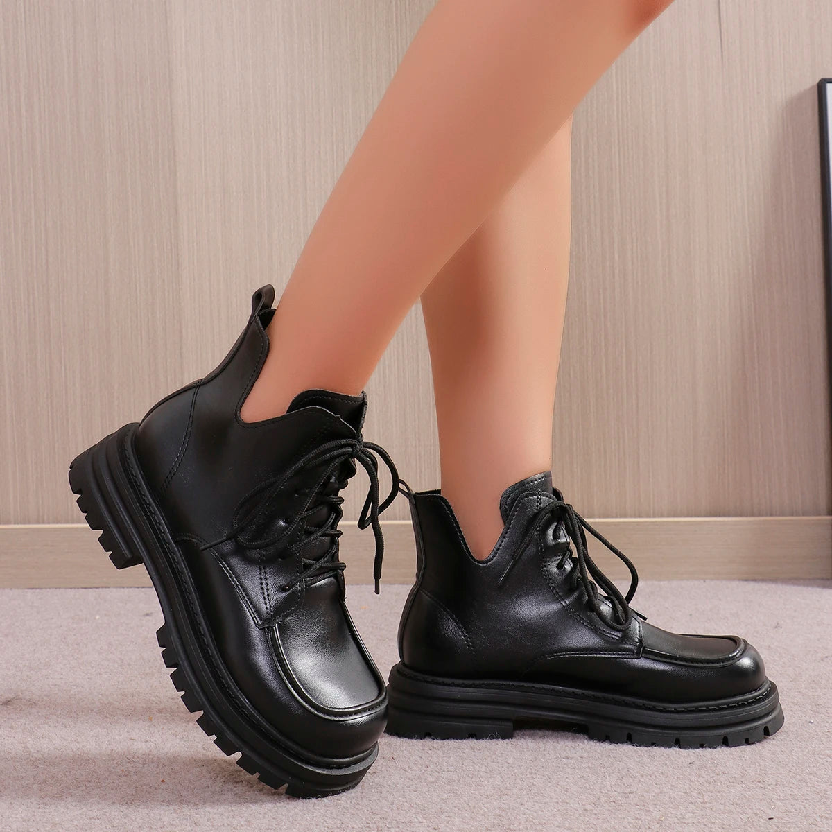 Comfertable and stylish orthopedic Boots