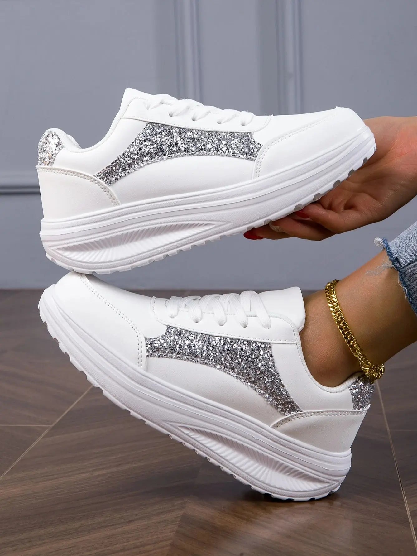 Comfortable and durable orthopedic Shoes