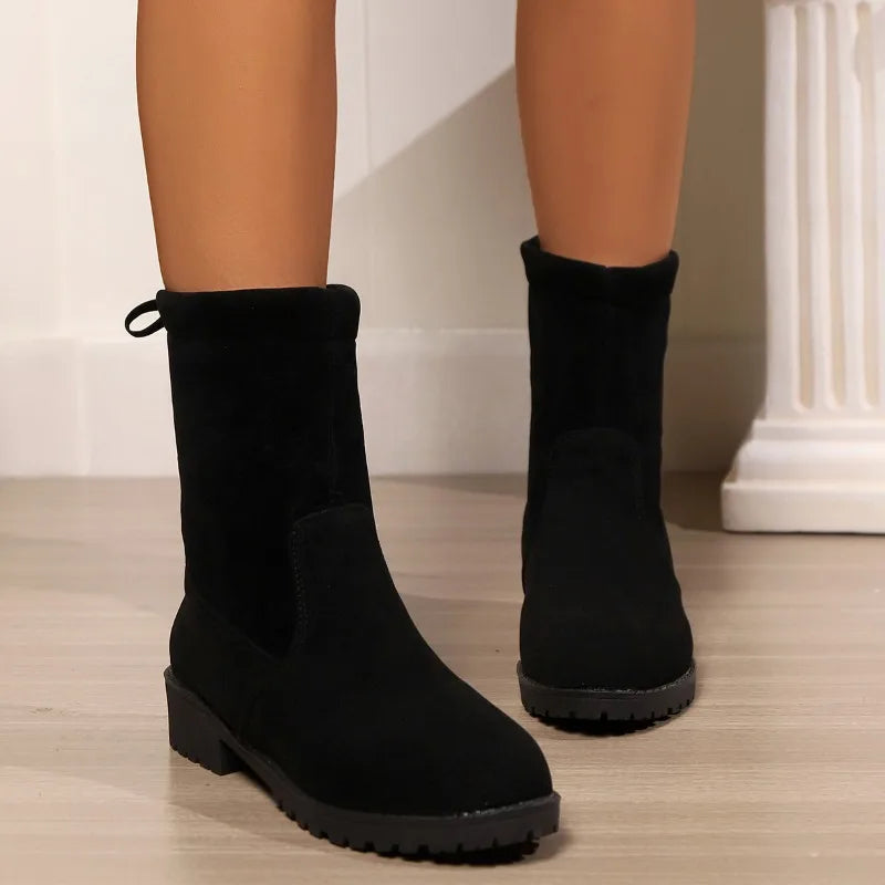 Elegant and detailed supportive Shoes