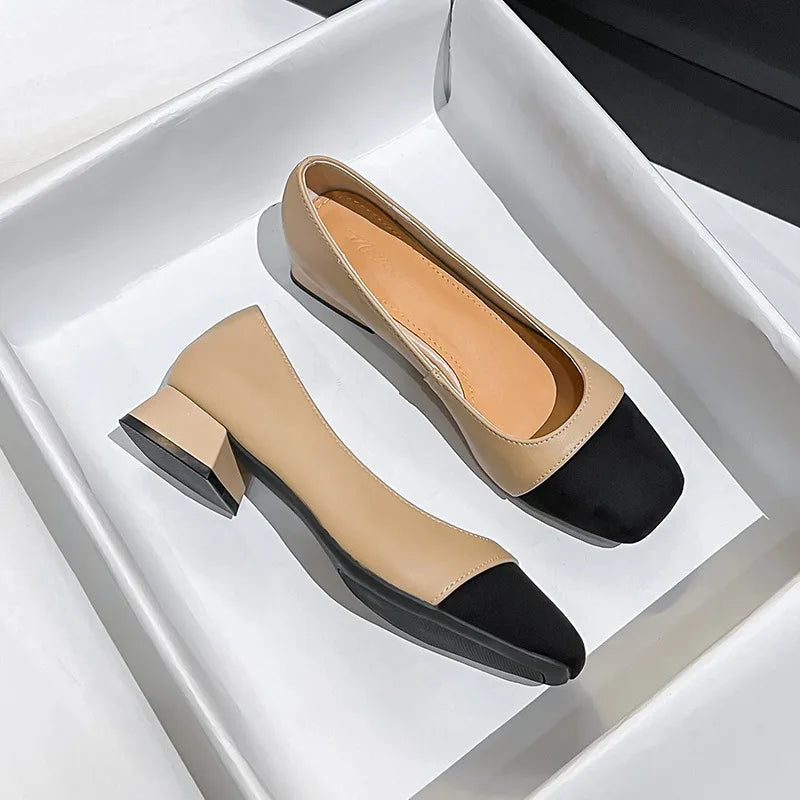 Casual and supportive orthopaedic shoes