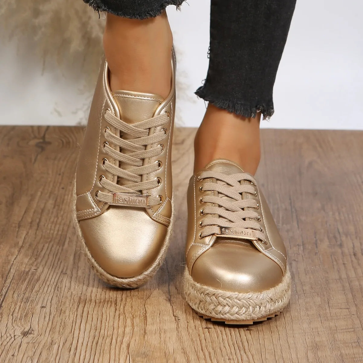 Comfortable and versatile orthopedic Shoes