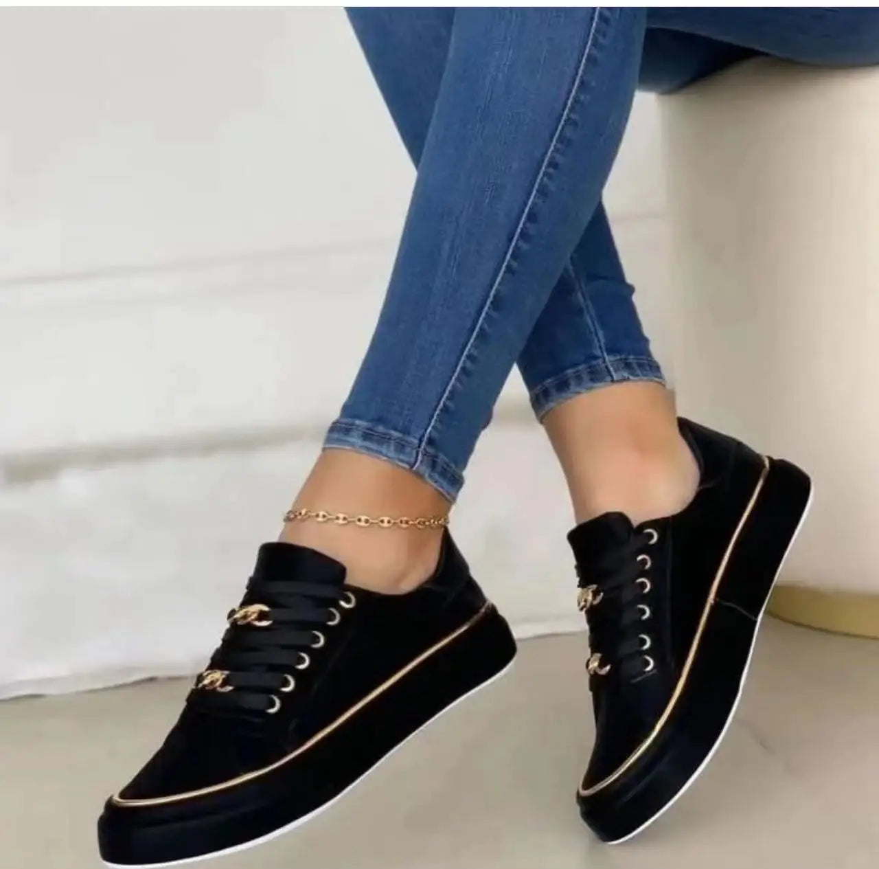 Supportive lightweight orthopedic Shoes