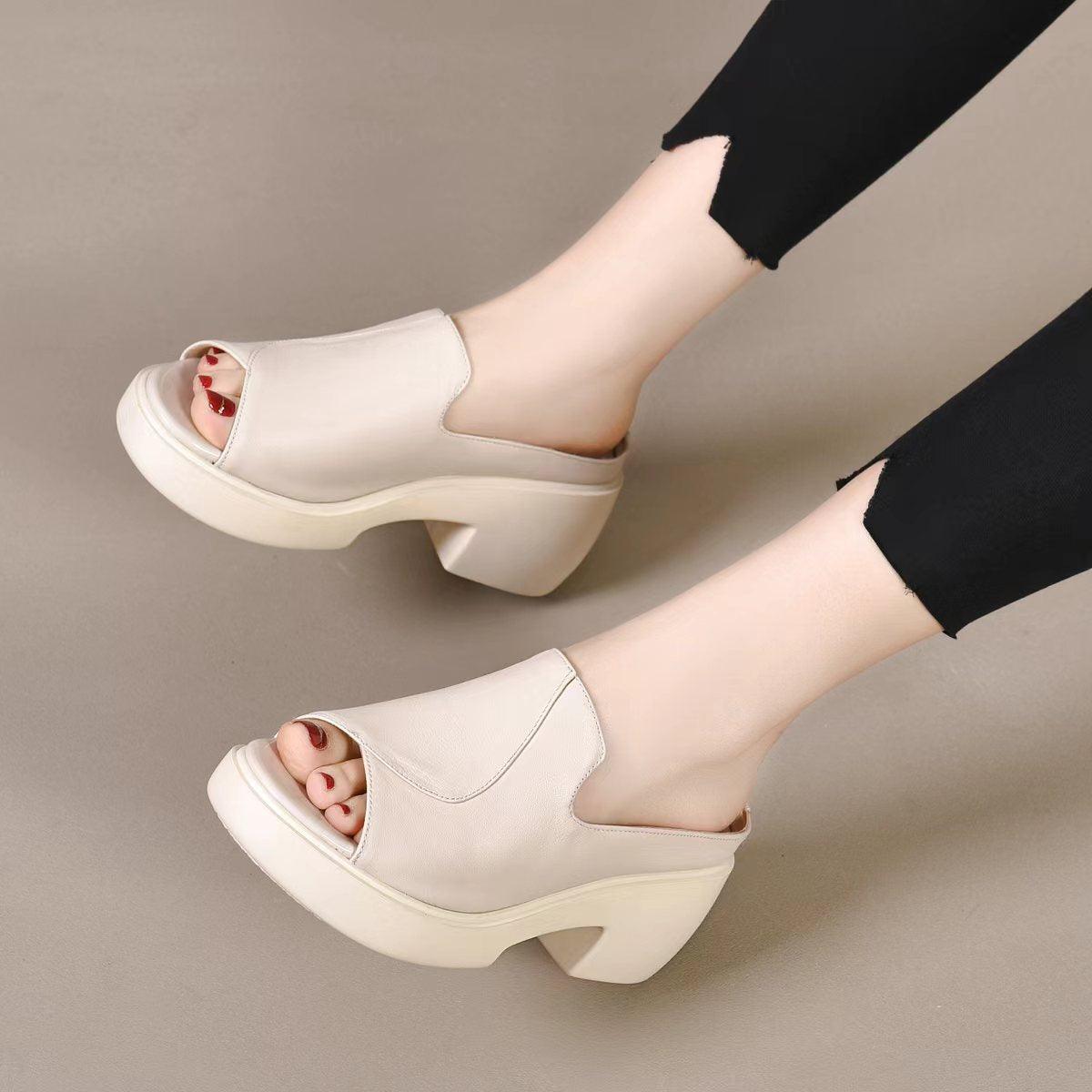 Supportive stylish orthopedic summer footwear
