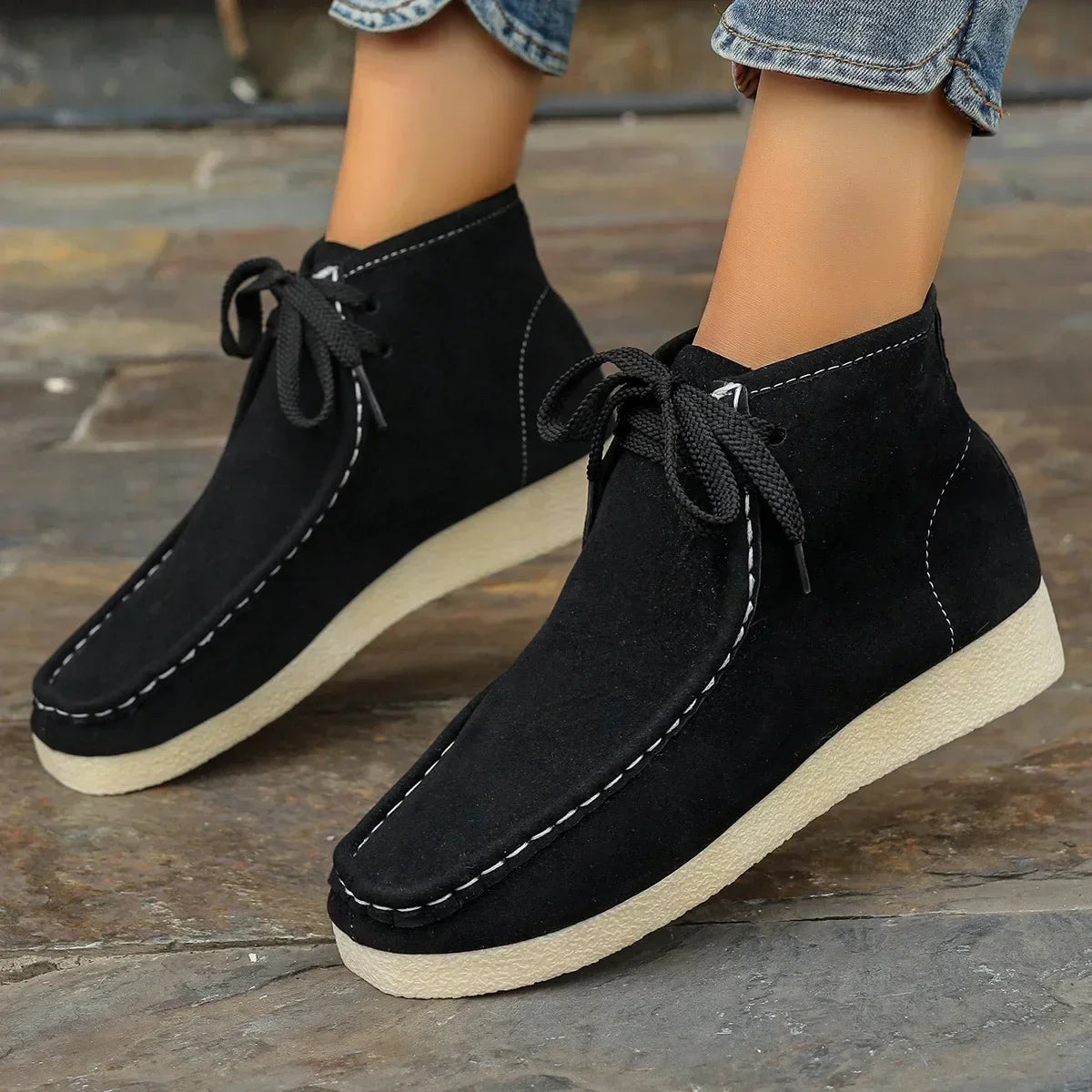 Fashionable supportive orthopedic Shoes