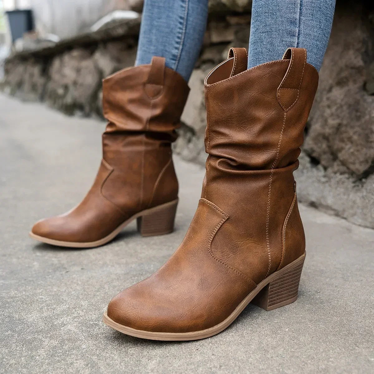 Comfortable and versatile orthopedic Heels