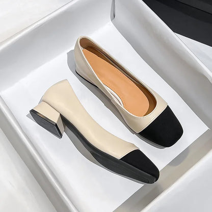 Casual and supportive orthopaedic shoes