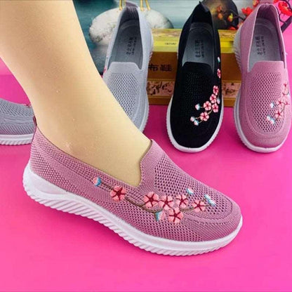 Women's slip-on shoes