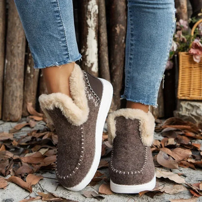 Casual and supportive orthopedic Shoes