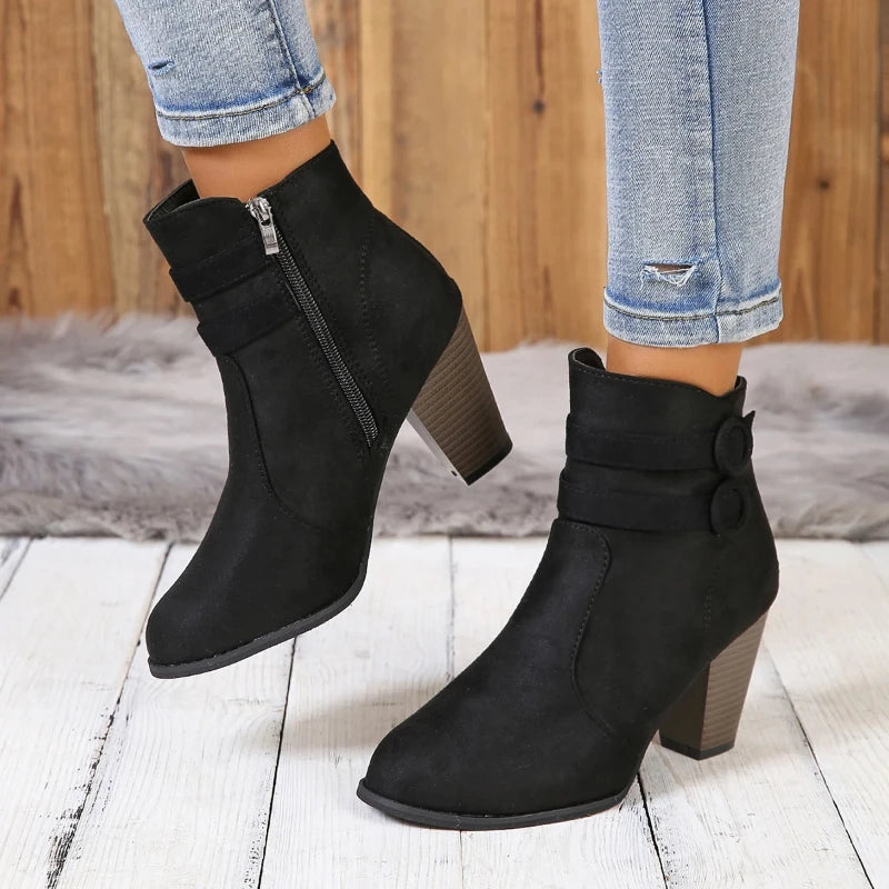 Relaxed and supportive orthopedic Heels