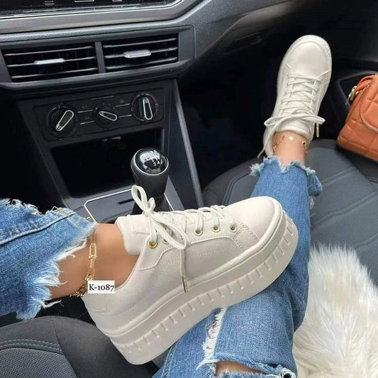 Stylish and supportive orthopedic winter Sneakers