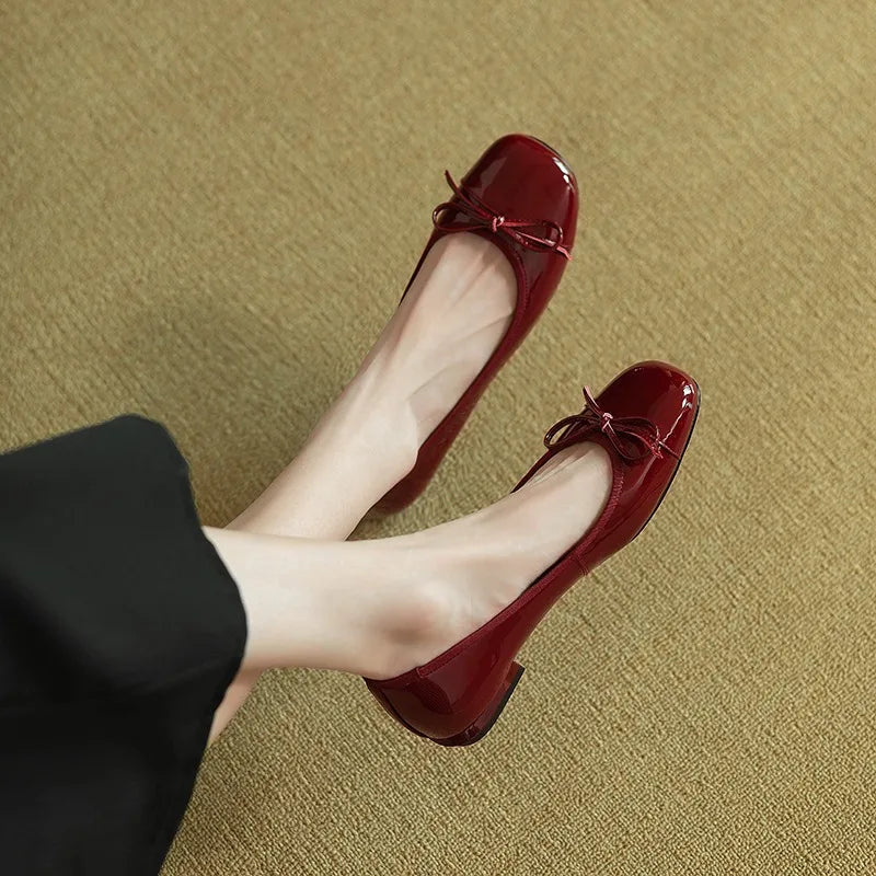 Supportive and stylish orthopaedic heels