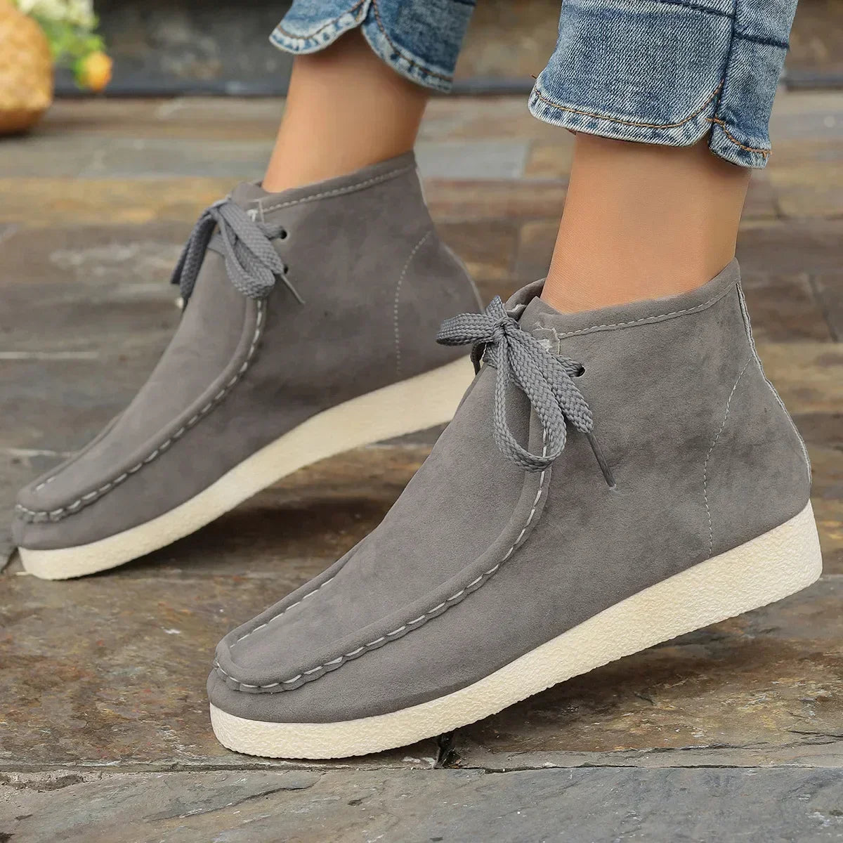Fashionable supportive orthopedic Shoes