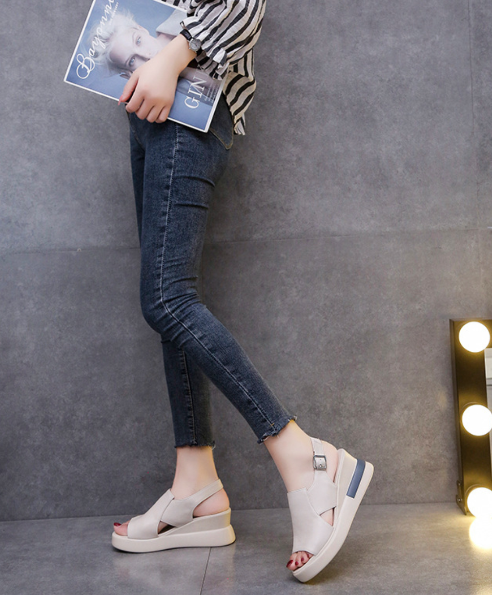 Elegant Slingback Wedge Sandals