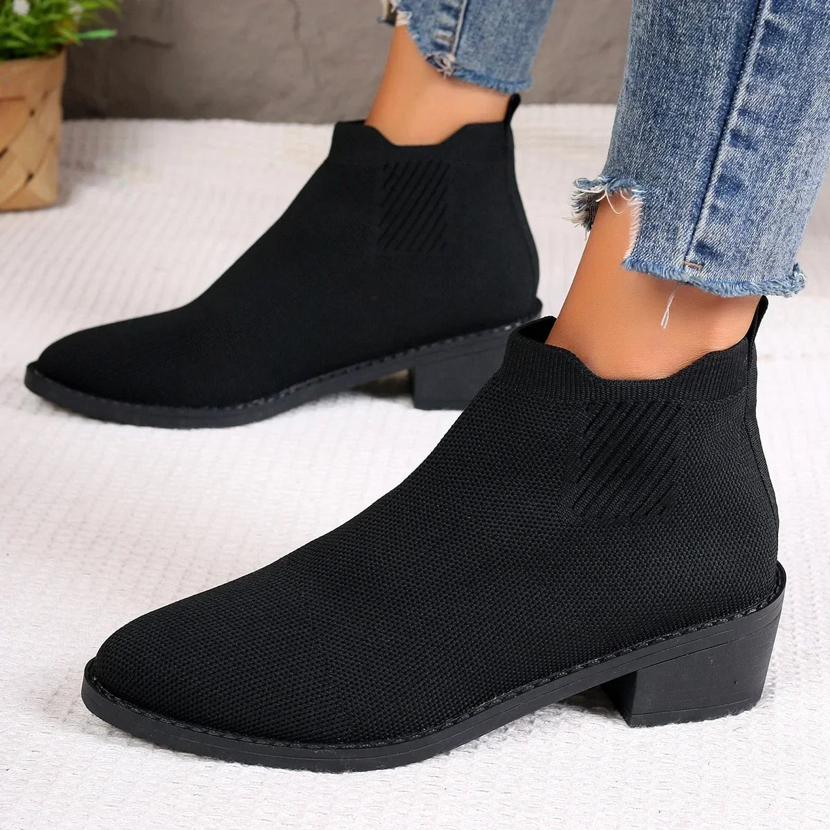 Tailored supportive orthopedic Shoes