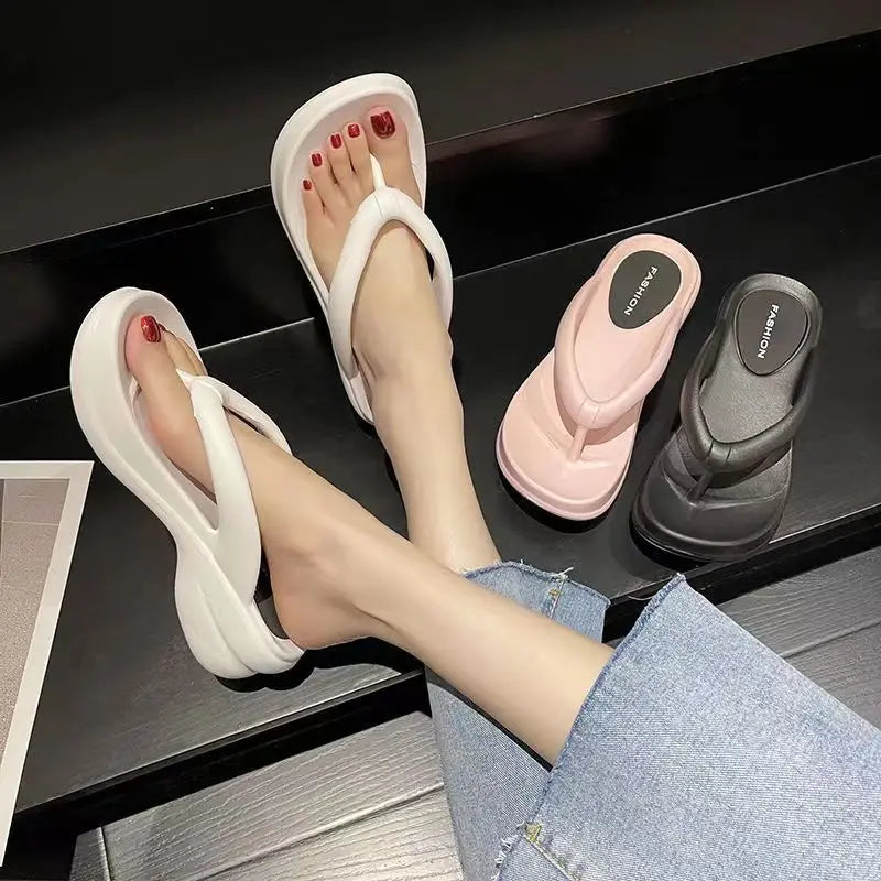 Open Toe Beach Fashion Thick Bottom Flip Flops