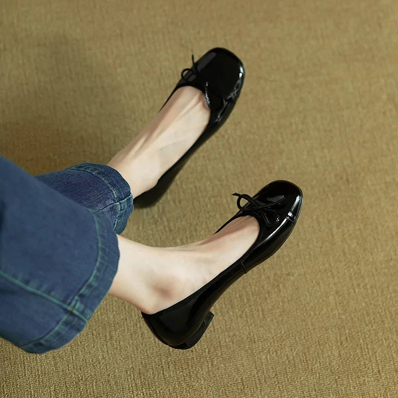 Supportive and stylish orthopaedic heels