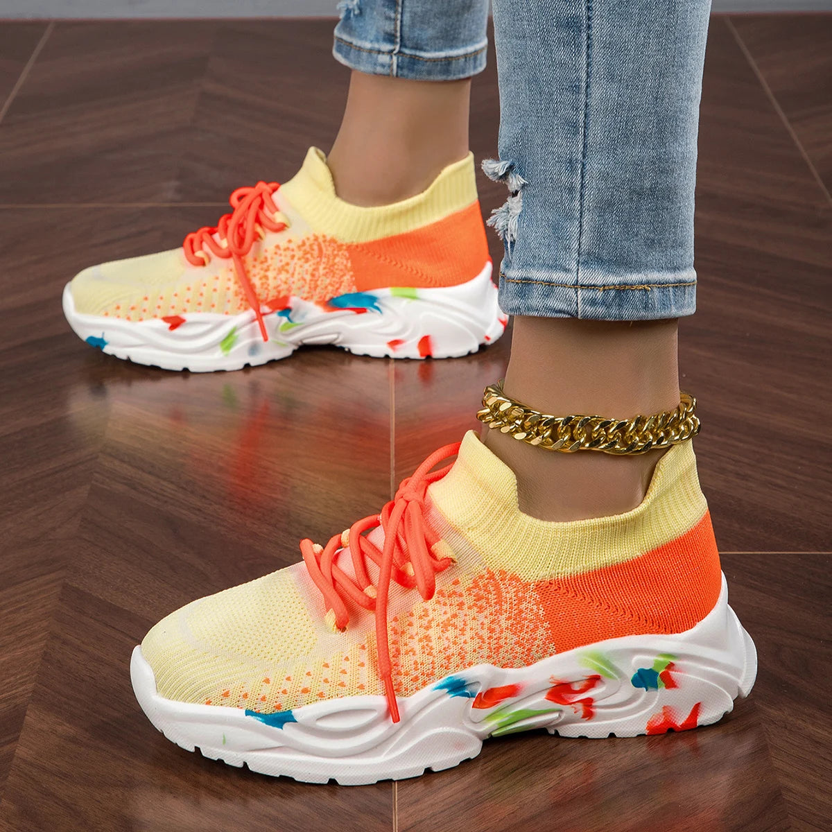Comfortable and fashionable orthopedic Shoes