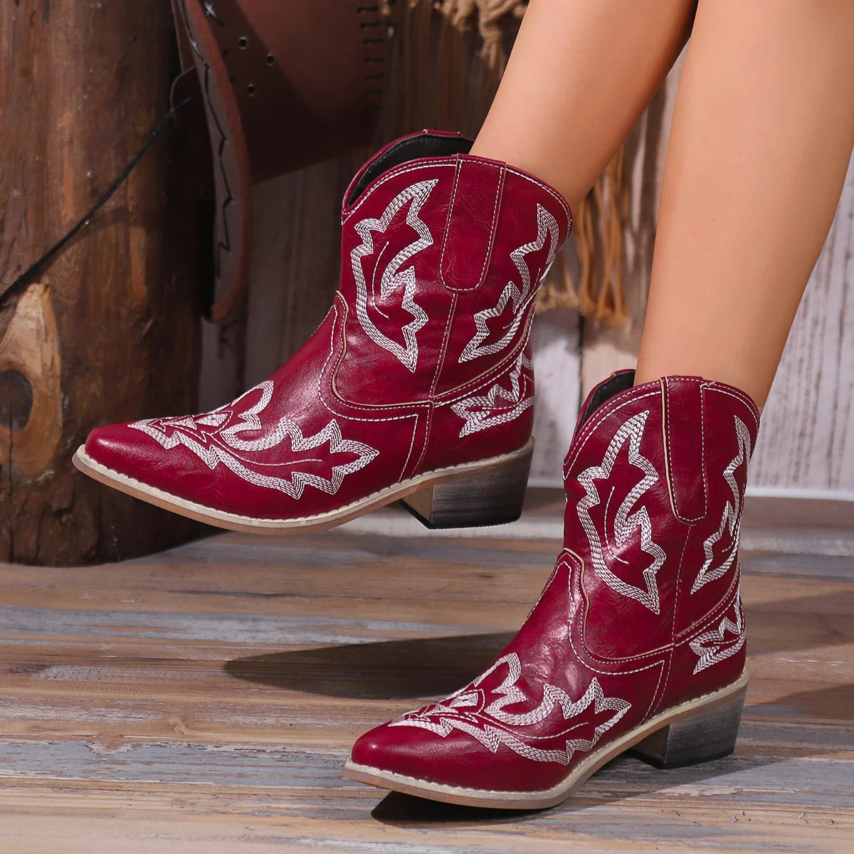 Durable orthopedic Boots